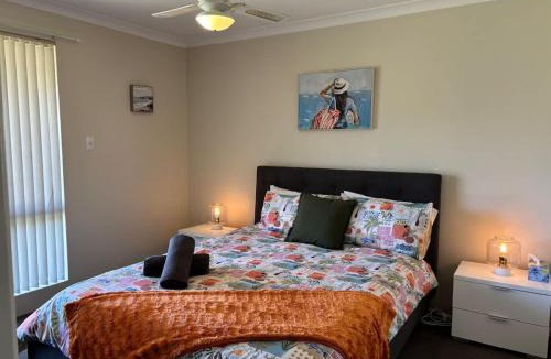 Woodvale House | Comfortable family friendly retreat with pool