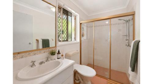 Bethania House | Comfortable Family Home Bethania 4B