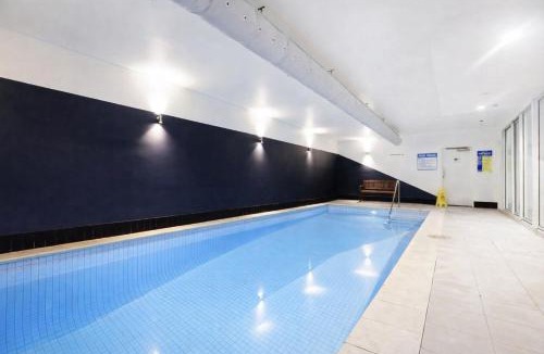 Footscray Apartment | Comfortable Loft Living in Footscray