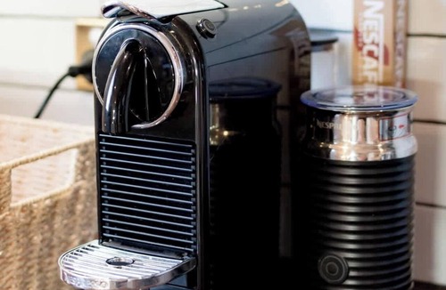 West Launceston House | Comfortable Town House Near City
