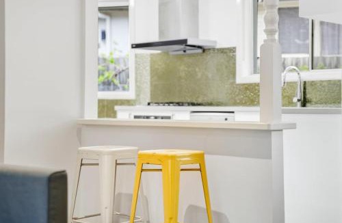 Croydon House | Comfy Croydon Family Getaway Near Trails and Cafes