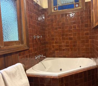 Olinda Resort | Como Cottage Accommodation