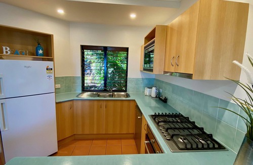 Hamilton Island Villa | COMPASS PT 5 - HAMILTON ISLAND - GREAT BARRIER REEF - WHITSUNDAYS - WHITEHAVEN