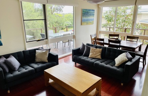 Congo House | Congo Siana Beach House -150 m walk to beach