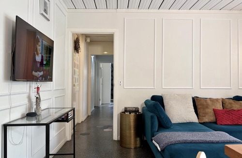 Carrara Apartment | Conifer - Your Private Resort Pool Retreat