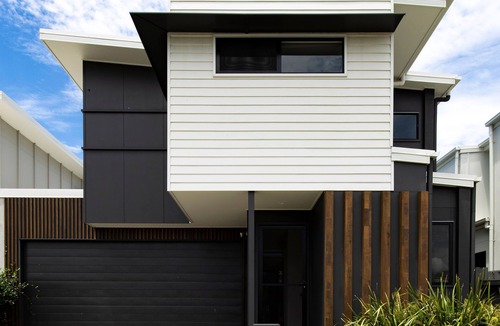 Coolum Beach House | Contemporary Coolum Beach Abode