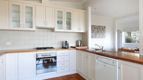 Blackheath House | Cooee Cottage Spectacular Views Blackheath
