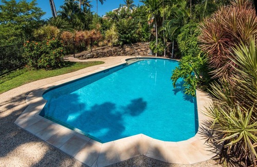 Hamilton Island House | Cooinda Gardens 6 on Hamilton Island by HamoRent
