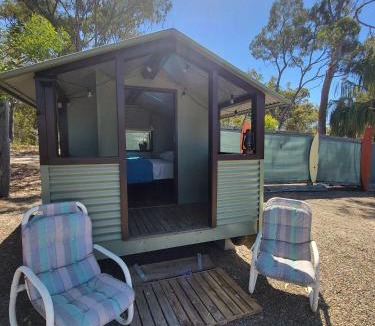 Agnes Water Hostel | Cool Bananas Backpackers