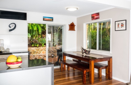 Coolum Beach House | Coolum "Ocean Views" Dog Friendly 5 min walk to be