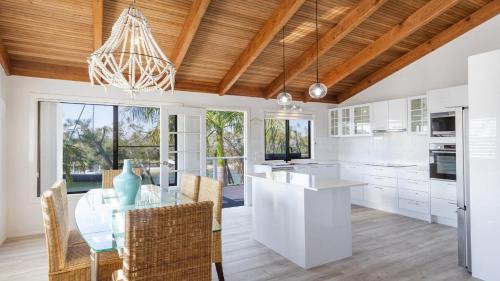 Yamba House | Copacabana House