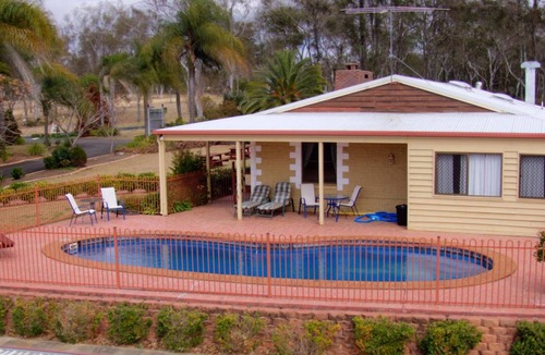 Nanango Hotel | Copper Country Motor Inn & Restaurant