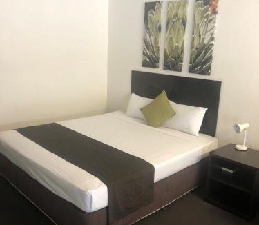 Mackay Hotel | Coral Sands Motel
