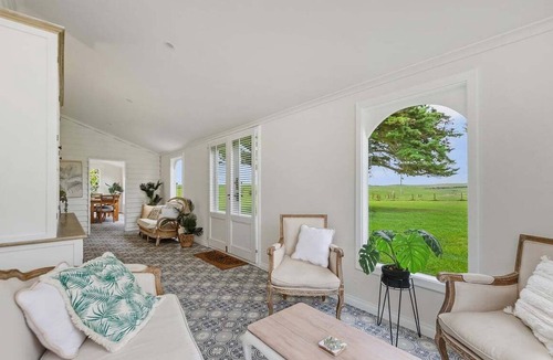 Cape Bridgewater House | Cork Hill Retreat - Charming & Historic with Natural Beauty