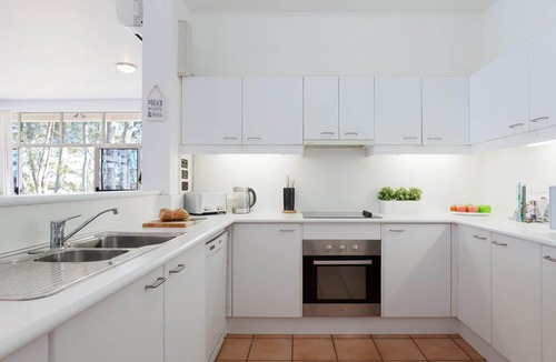 Corlette House | Corlette Waterfront, 2/44 Danalene Parade - Waterfront Luxury, WIFI, Aircon, Boat Parking