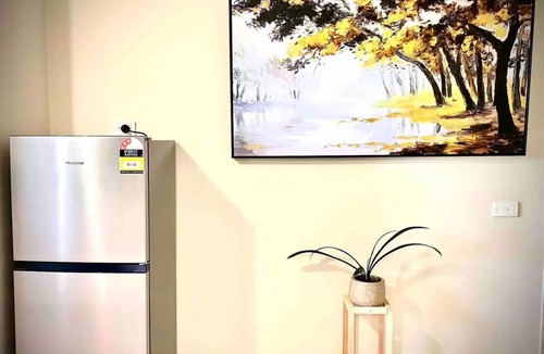 Dandenong North Cottage | Corner Cottage
