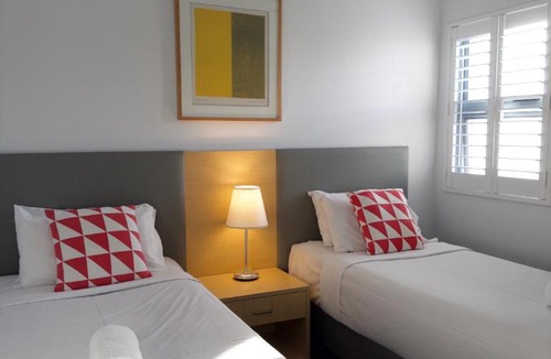Batehaven Apartment | Corrigans Cove Resort Batemans Bay