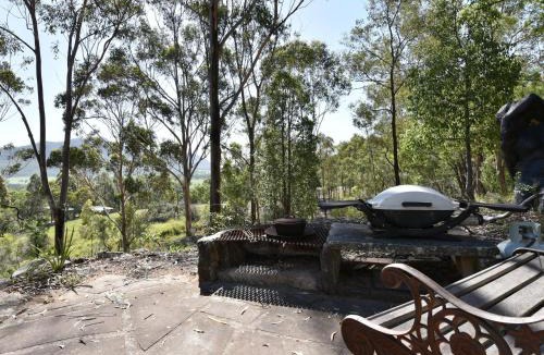 Broke House | Corymbia Cottage Brokes Secluded Escape for max 4