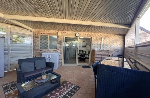 Esperance Apartment | Cosy Bayside Studio
