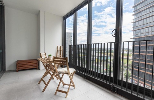 Wentworth Point Apartment | Cosy minimalism 2BD Apt near Sydney Olympic Park