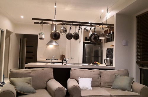 Mullumbimby House | Cosy, Modern, 4BR Home In Mullumbimby