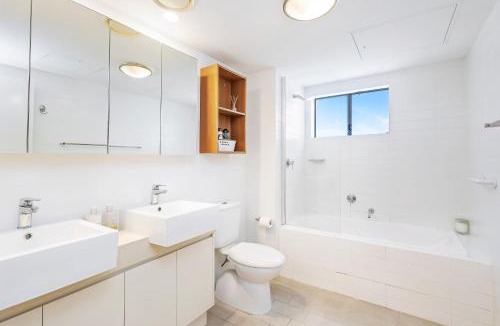 Nelson Bay Resort | Cote D'Azur Resort