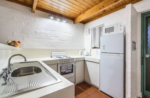 Cottesloe Apartment | Cottesloe Beach Chalets