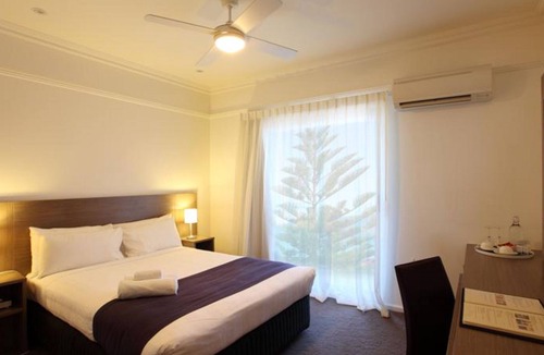 Cottesloe Hotel | Cottesloe Beach Hotel