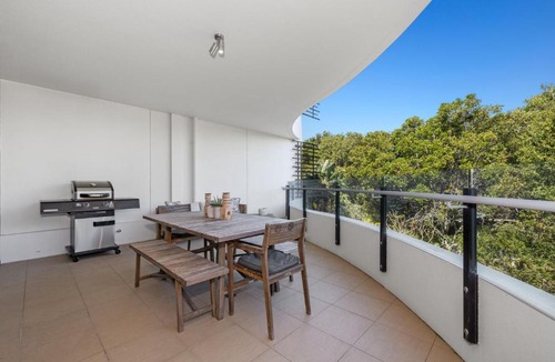 Casuarina Apartment | Cotton Beach 97 - Beachfront Complex with Pool