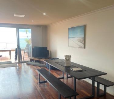 Cowes Apartment | Cowes Beachfront Retreat