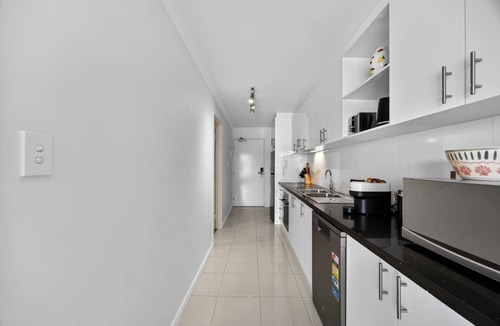 Rockingham Apartment | Cozy 1BR Rockingham Retreat Garden View
