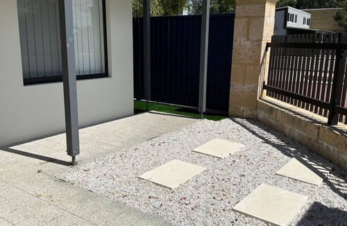Baldivis House | Cozy and Compact 4-bedroom house with WiFi, AC in charming Rivergums Baldivis