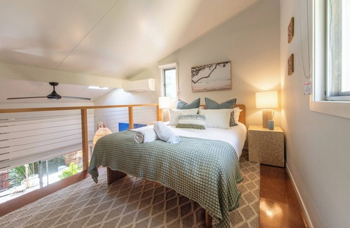 Point Lookout Resort | Cozy Beach Shack*Coffee Machine*Pool*1min walk to Home Beach