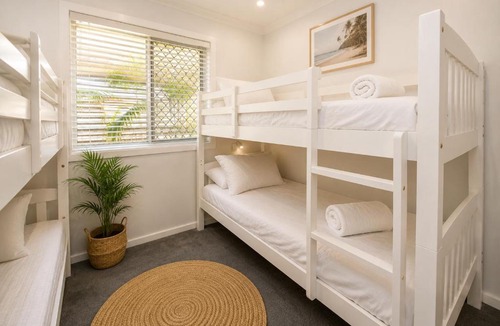 West Busselton House | Cozy Pet-Friendly Busselton Retreat