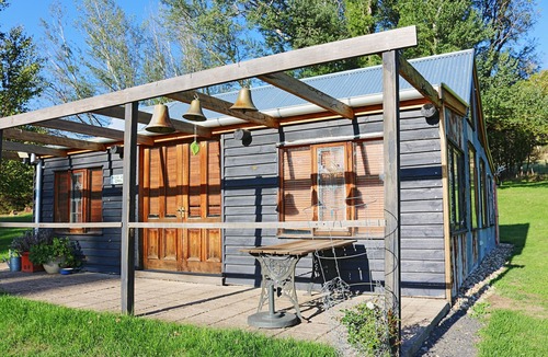 Crackenback Cottage | Crackenback Chapel: 2 Bedroom