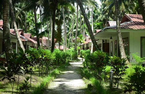 Havelock Island Hotel | Cross Bill Beach Resort