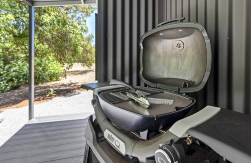 North Dandalup Cabin | Crown Equine Retreat Under the Bridge Romantic City Escape