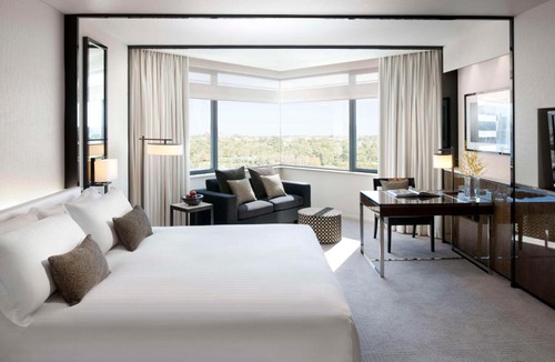 Burswood Hotel | Crown Metropol Perth