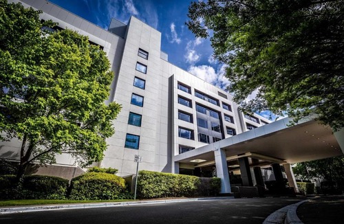 City East Hotel | Crowne Plaza Canberra by IHG