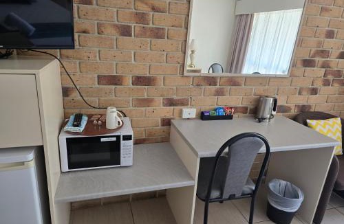 Crows Nest Hotel | Crows Nest Motel