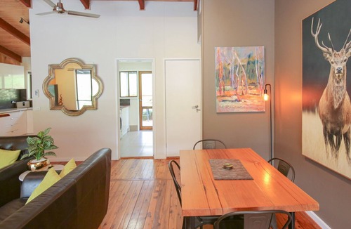 Porepunkah House | CRYSTALBROOK COTTAGE : Mt Buffalo