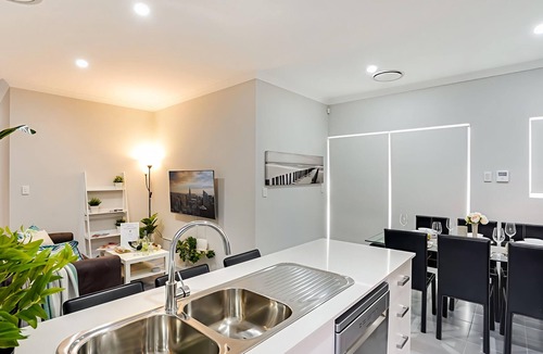 Balga House | Culloton Escape – Spacious 3BR Family Home Near Parks & Shops
