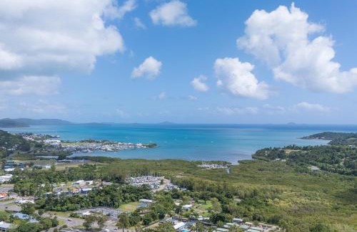 Jubilee Pocket House | Curlew Cove