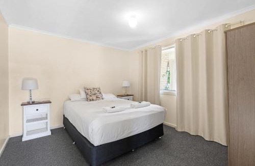 Urangan Apartment | Cutie On Cunningham