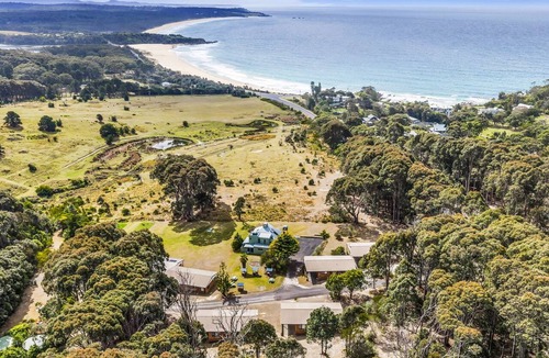 Barragga Bay Cottage | Cuttagee Beach Cottage 1 - Tathra Bermagui Rd 3521