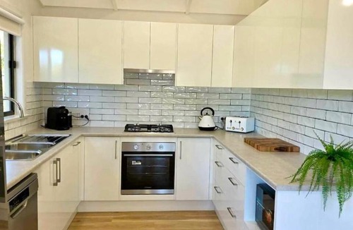 Cygnet River House | Cygnet Escape