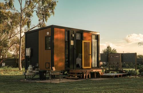 Kudla House | D&L Cottage by Tiny Away