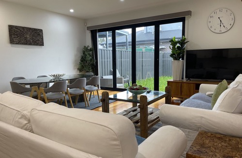 Maidstone House | D121 Fabulous Marsh Stay