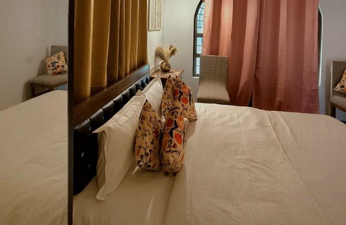 Vagator Apartment | Daffodil Room no 2