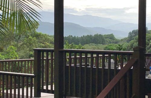 Forest Creek House | daintree valley cottage